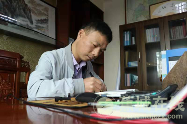 章詩陸：心系種苗 寄情農(nóng)業(yè) 幫扶鄉(xiāng)村促振興