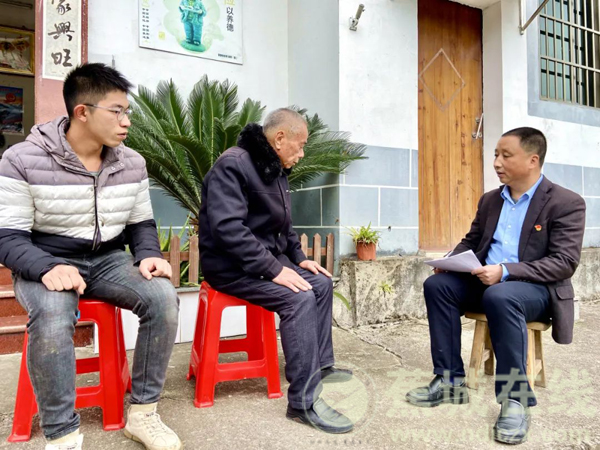 陳瑞飛：為民履職盡責(zé) 厚植紅色底蘊